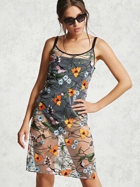Forever 21 floral embroidered mesh slip dress Swimsuit cover up NWT Size M